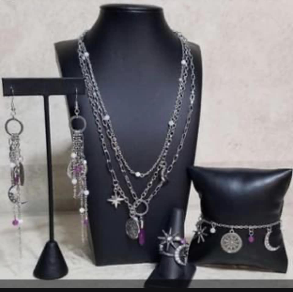 Fashion Fix Necklace Set- Purple